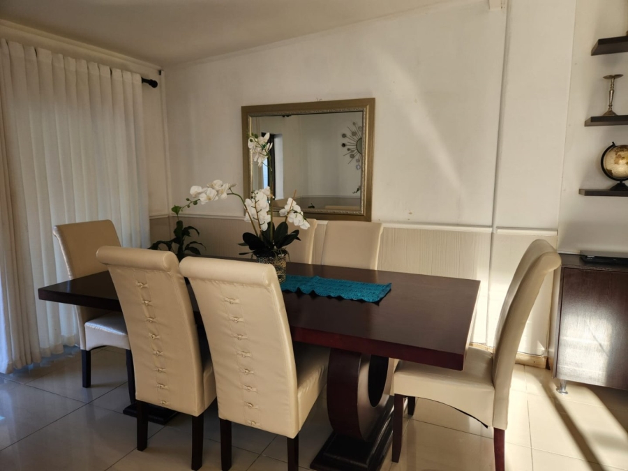 5 Bedroom Property for Sale in Bodorp Western Cape